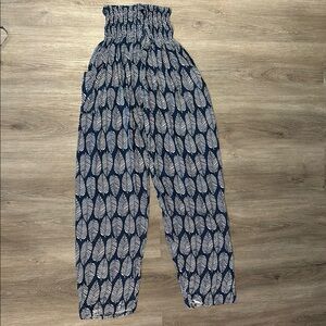 Blue/White Leaf Print “Thailand” Pants